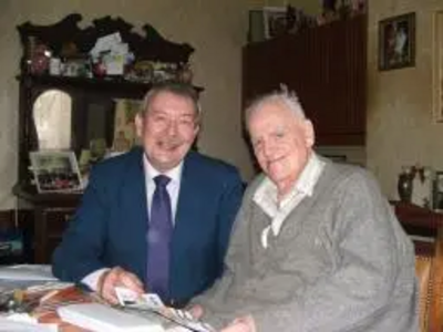 Councillor Alan Taylor 'Talking Politics' with Sir Cyril Smith.