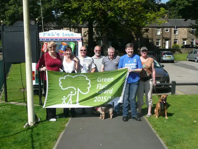 Councillor Irene Davidson and members of Friends of Milnrow Memorial Park